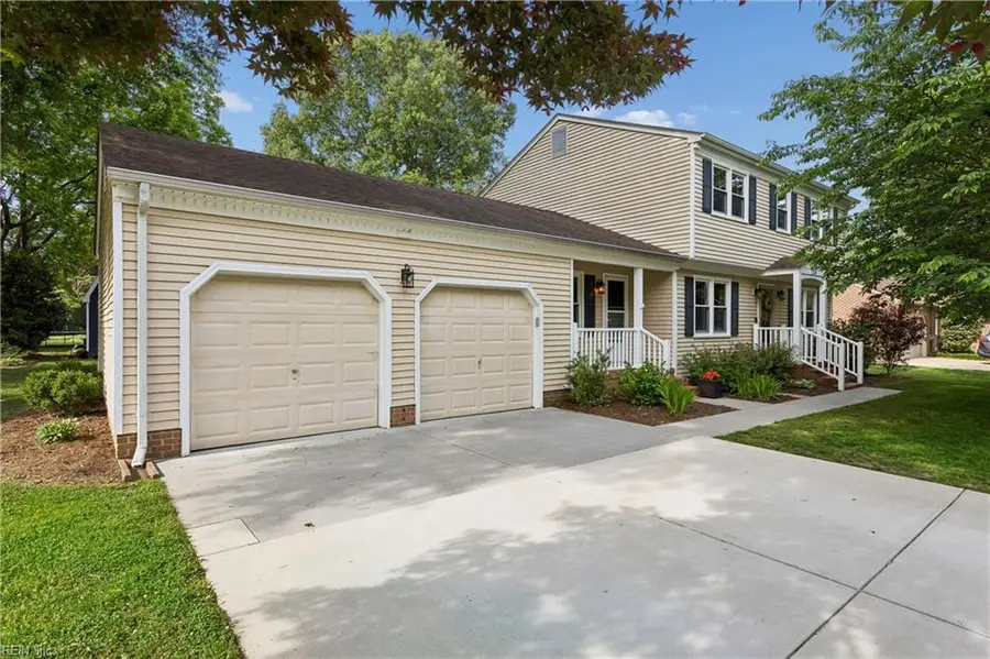 124 Camelot Crescent, Yorktown, VA 23693 - #2