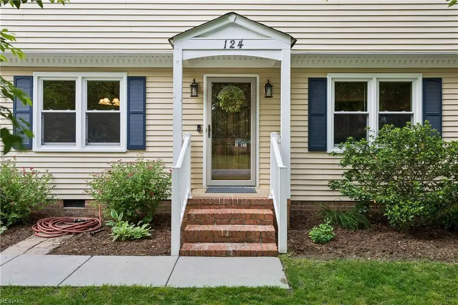 124 Camelot Crescent, Yorktown, VA 23693 - #3