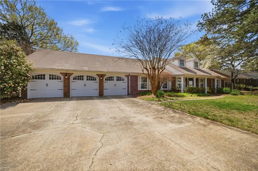 2605 Admiral Drive, Virginia Beach, VA 23451 - #3