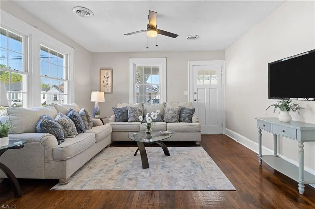 311 Kilby Avenue, Suffolk, VA 23434 - #1