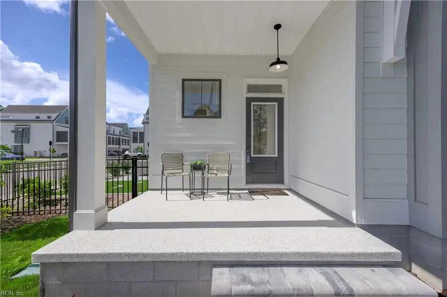 904 Koonce Ln, Chesapeake, VA 23322 - #2