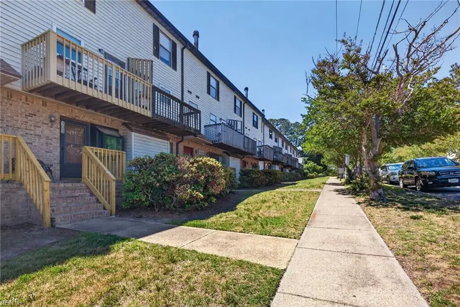 225 A View Avenue #109, Norfolk, VA 23503 - #3