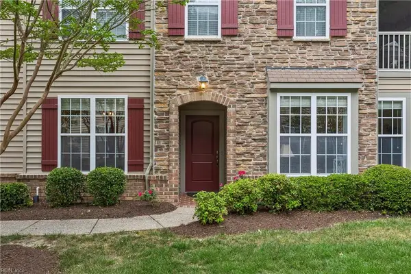 2802 James River Trail, Carrollton, VA 23314