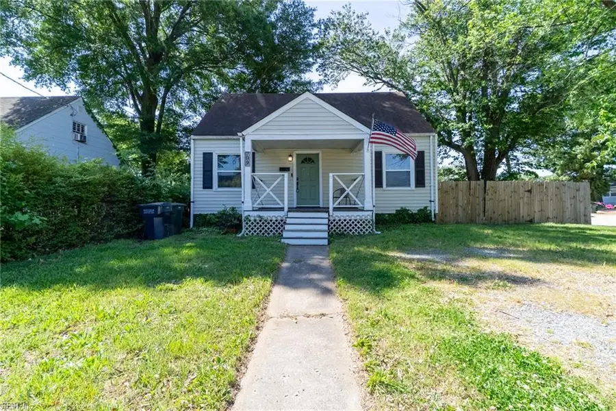 709 Lee Street, Hampton, VA 23669 - #2