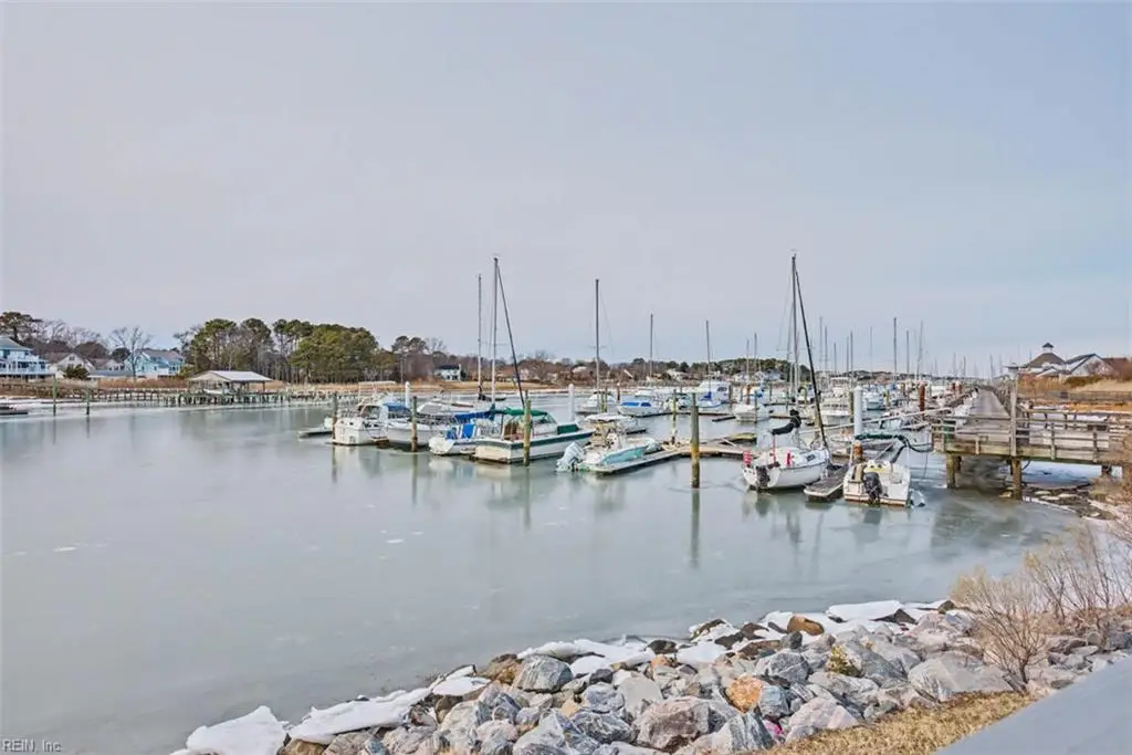 1040 Porte Harbour Arch, Hampton, VA 23664 - #1
