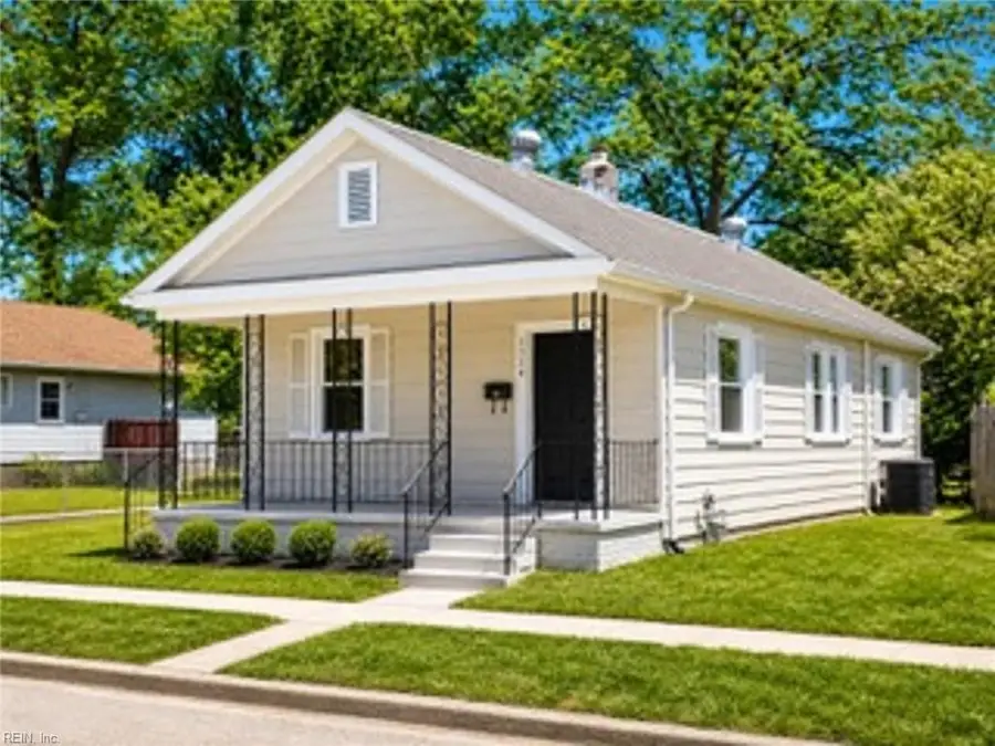 1314 20th Street, Chesapeake, VA 23324 - #2