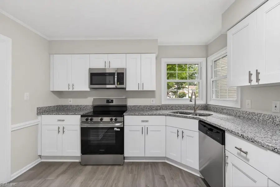 824 Lancaster Lane, Newport News, VA 23602 - #3