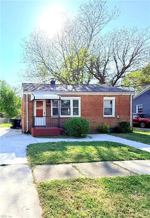 18 Neville Street, Portsmouth, VA 23701