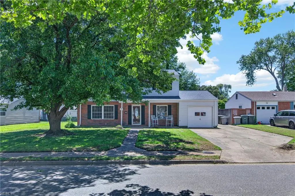 216 Deerfield Boulevard, Hampton, VA 23666 - #1