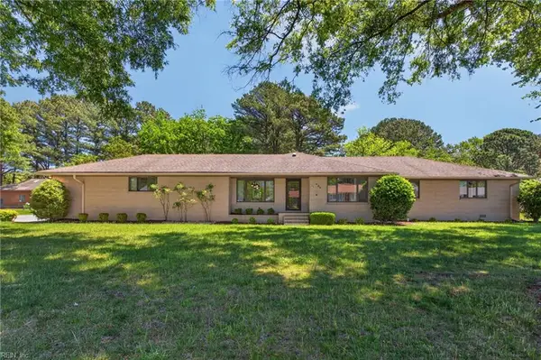 500 Moonefield Drive, Smithfield, VA 23430