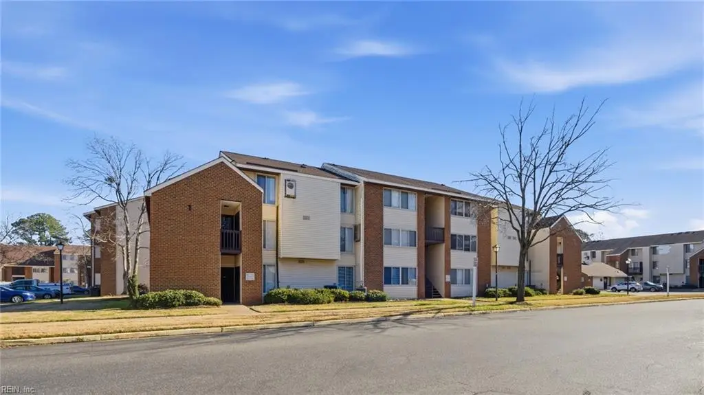 109 Hampton Club Drive #3, Hampton, VA 23666 - #1