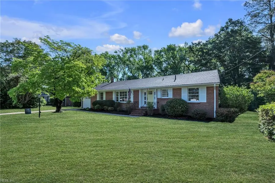 3229 Dogwood Drive, Portsmouth, VA 23703 - #3