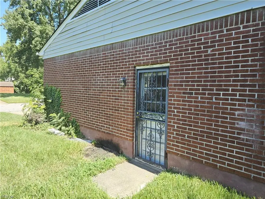 1157 Carrington Crescent N, Portsmouth, VA 23701 - #2