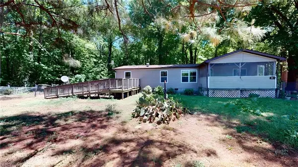 5080 Sandy Clay Lane, Gloucester, VA 23061