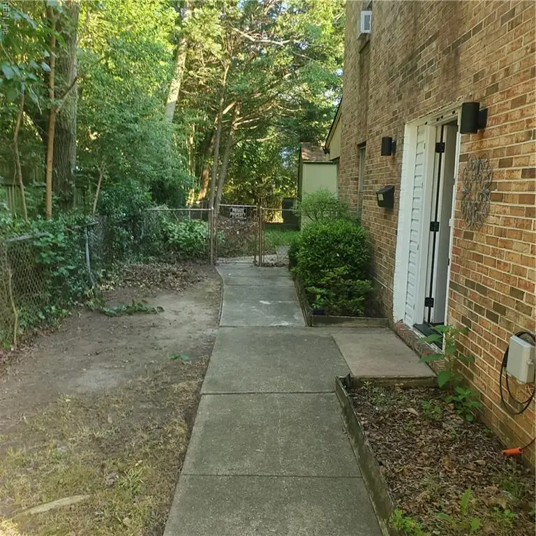 5810 Layton Street, Virginia Beach, VA 23462 - #2