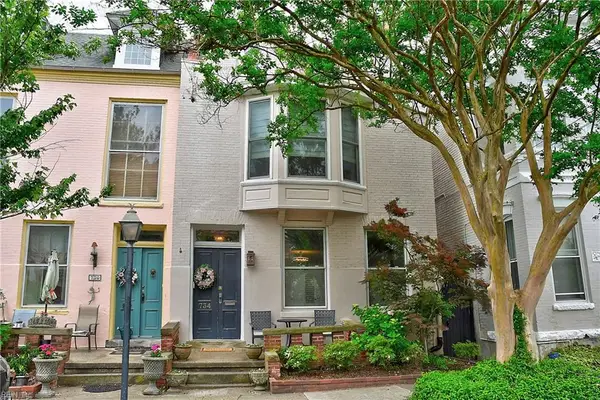 734 Yarmouth Street, Norfolk, VA 23510