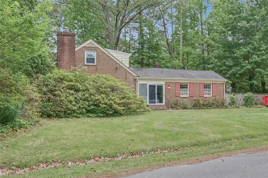 616 E Lynn Shores Circle, Virginia Beach, VA 23452 - #2