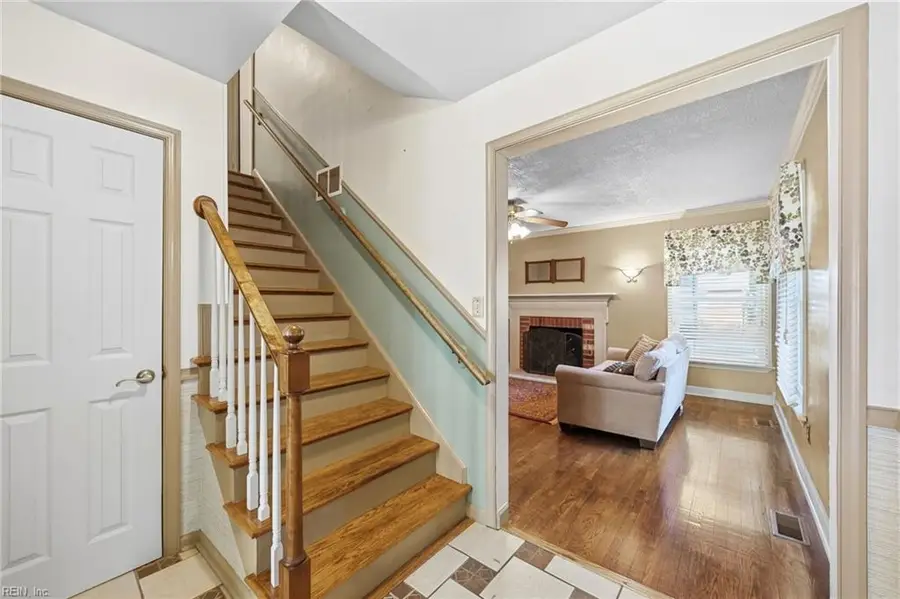 625 Brandywine Drive, Newport News, VA 23602 - #2