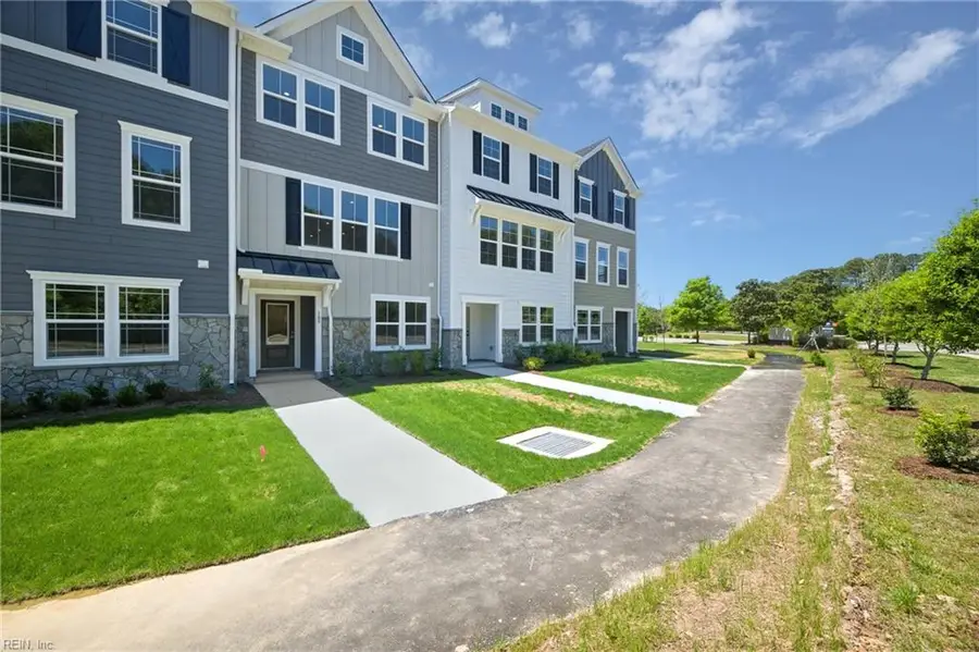 109 Bracewell Lane, Yorktown, VA 23692 - #2