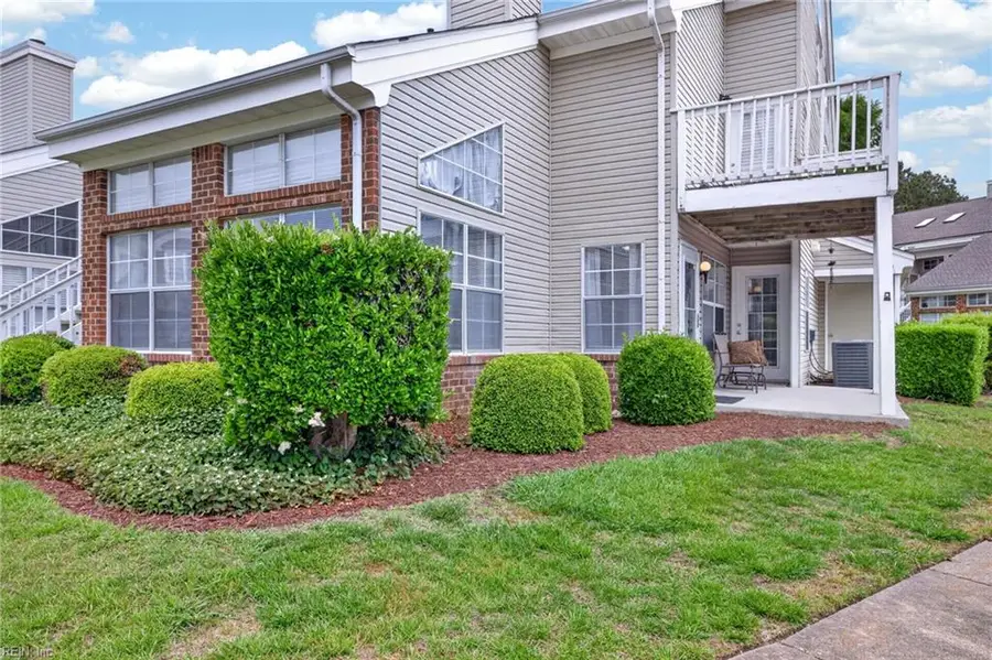5092 Heathglen Circle, Virginia Beach, VA 23456 - #2