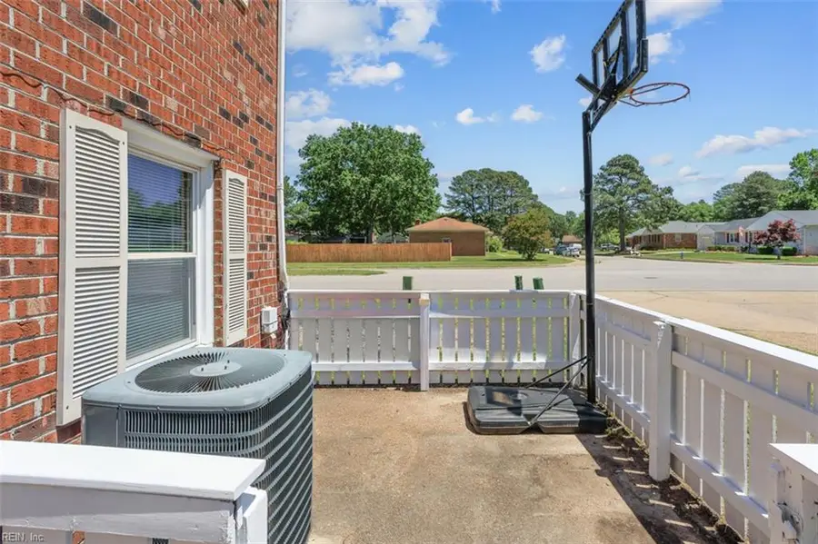 4300 Midhurst Lane, Chesapeake, VA 23321 - #3