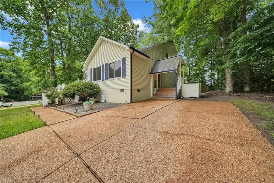 106 Copperfield, Williamsburg, VA 23185 - #3