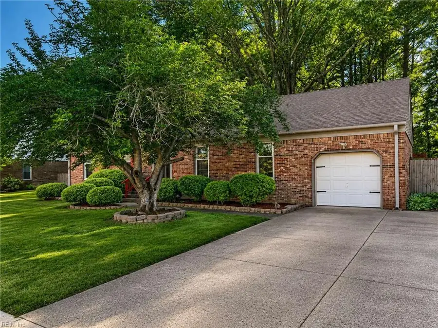 2728 Blacksmith Trail, Chesapeake, VA 23322 - #2