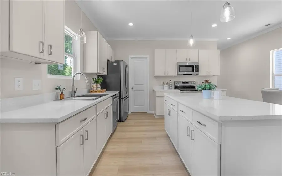 2130 Berkley Avenue, Chesapeake, VA 23324 - #3