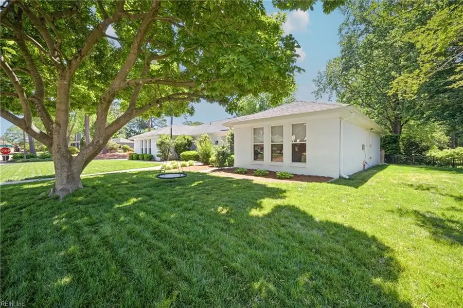 2301 Mossy Hollow Place, Virginia Beach, VA 23454 - #3