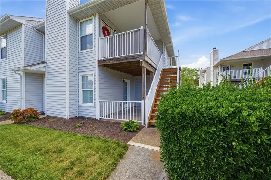 514 Summit Court, Virginia Beach, VA 23462 - #3