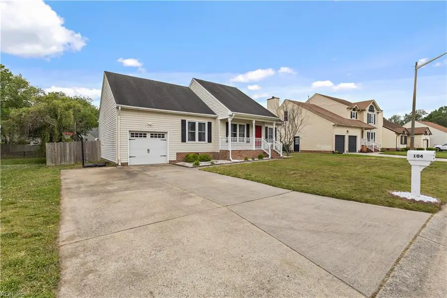 104 Foxworth Cir, Suffolk, VA 23434 - #2