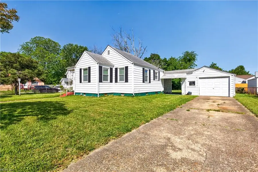 9305 Hickory St Street, Norfolk, VA 23503 - #2