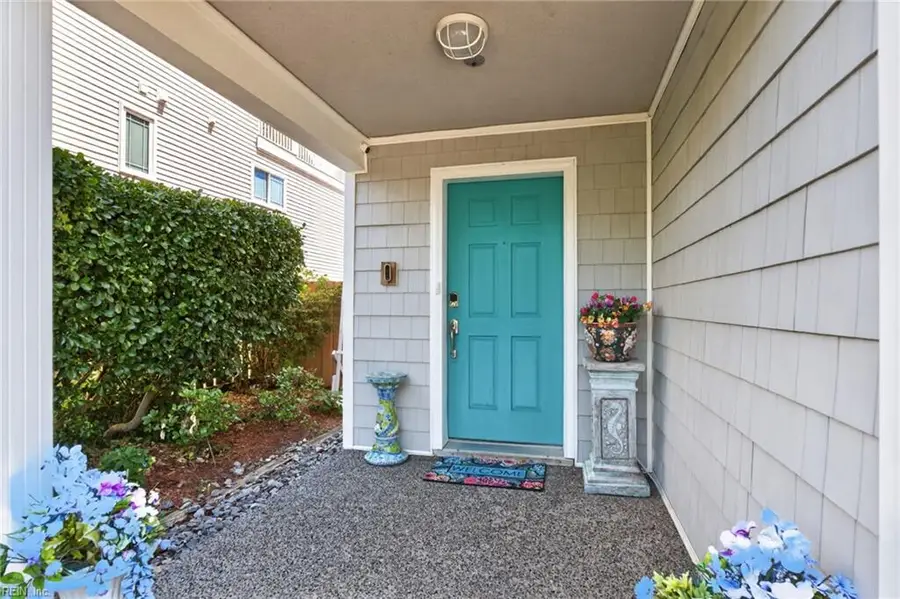 832 Surfside Avenue, Virginia Beach, VA 23451 - #3
