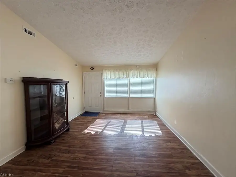 1309 Sparrow Road, Chesapeake, VA 23325 - #3