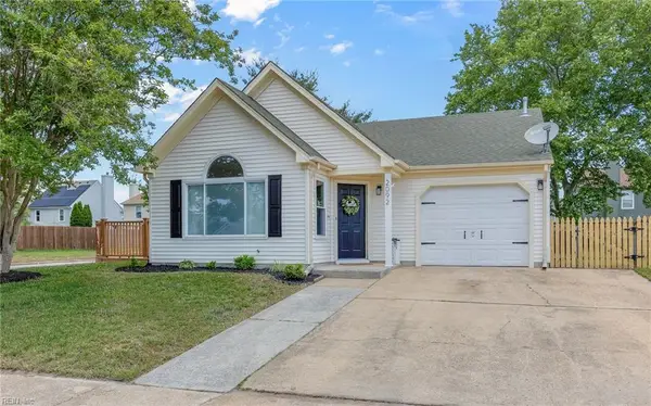 2092 Manassas Run, Virginia Beach, VA 23464