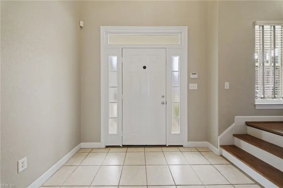 928 12th Street, Virginia Beach, VA 23451 - #3