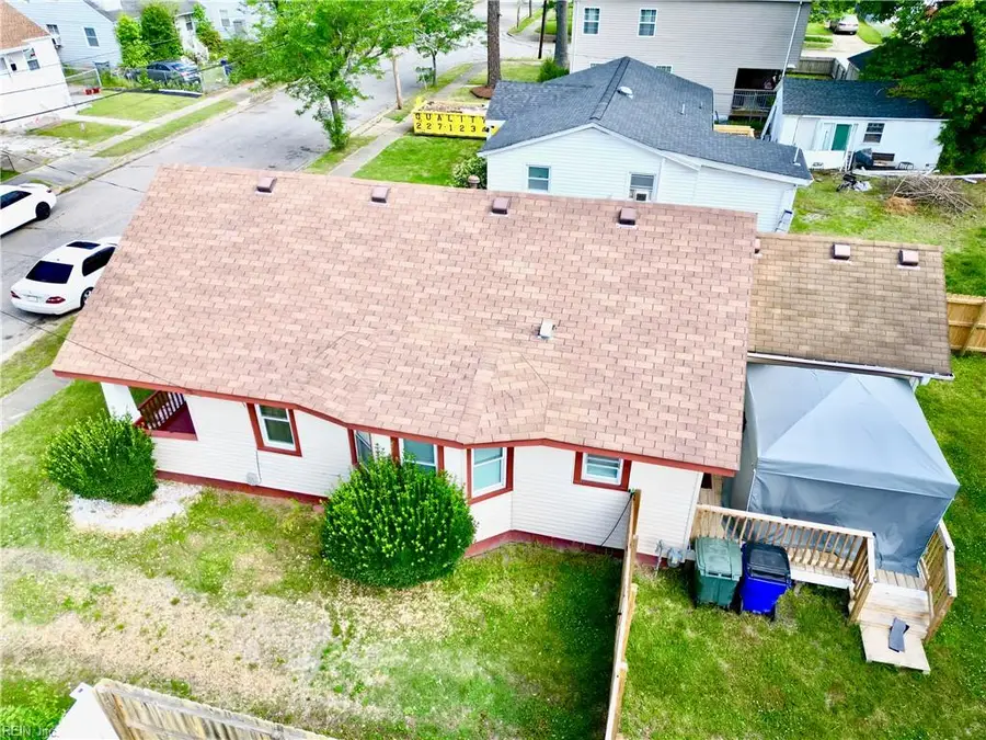 2736 Mckann Avenue, Norfolk, VA 23509 - #3
