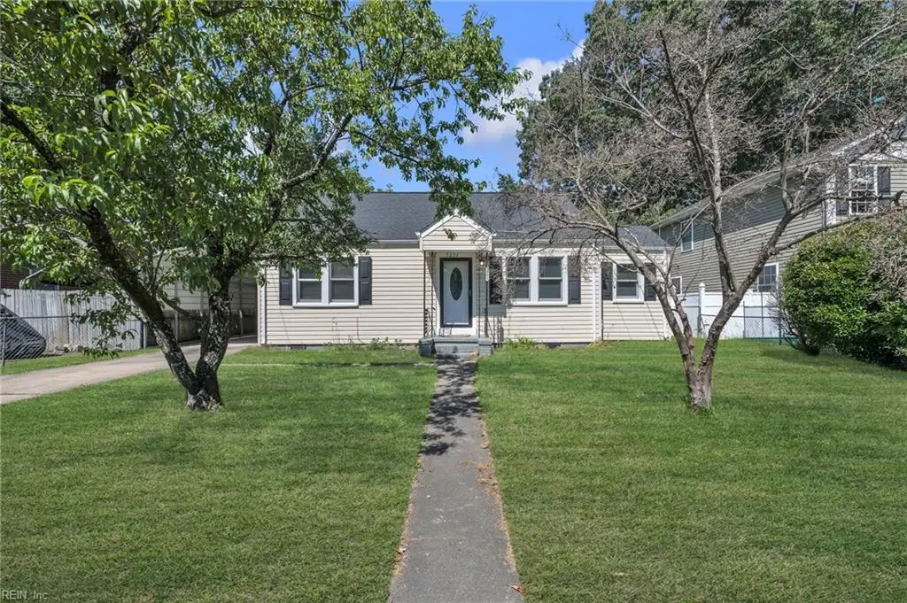 3221 Hyde Circle, Norfolk, VA 23513 - #1