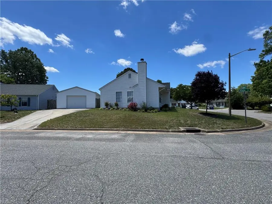 822 Estelle Court, Newport News, VA 23608 - #2