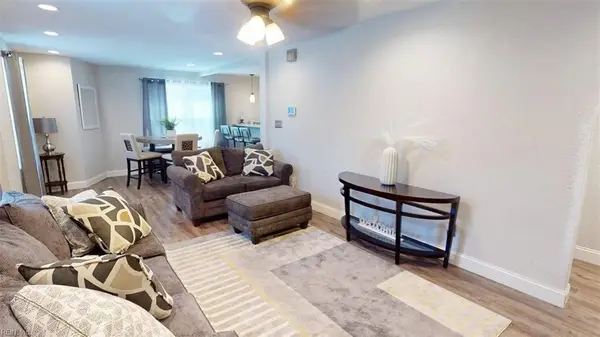 3841 Robin Hood Road, Norfolk, VA 23513