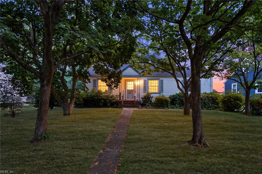 607 Fairview Lane, Portsmouth, VA 23702 - #2