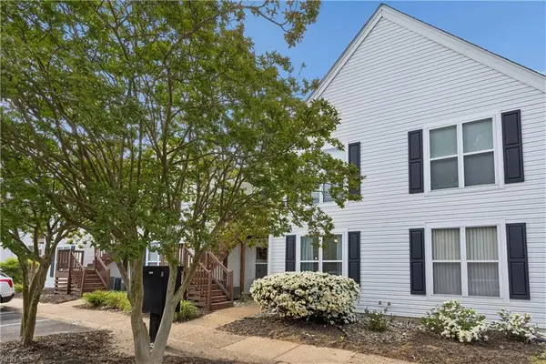213 Persimmon Drive, Yorktown, VA 23693