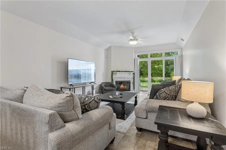 213 Persimmon Drive, Yorktown, VA 23693 - #3