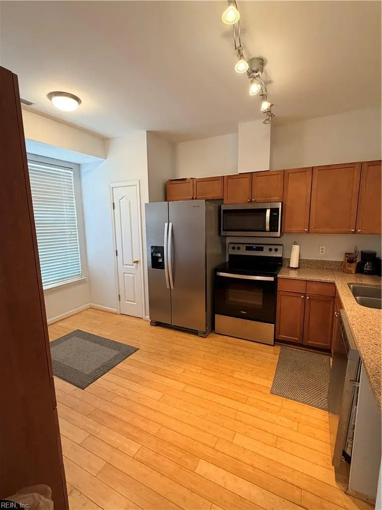 807 Oak Springs Court, Newport News, VA 23602 - #3