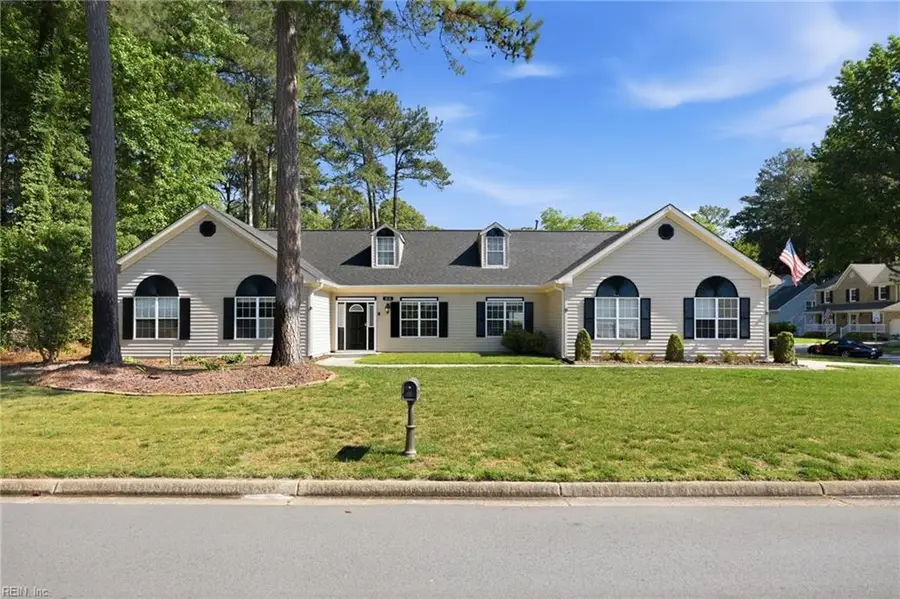 616 Country Club Boulevard, Chesapeake, VA 23322 - #2