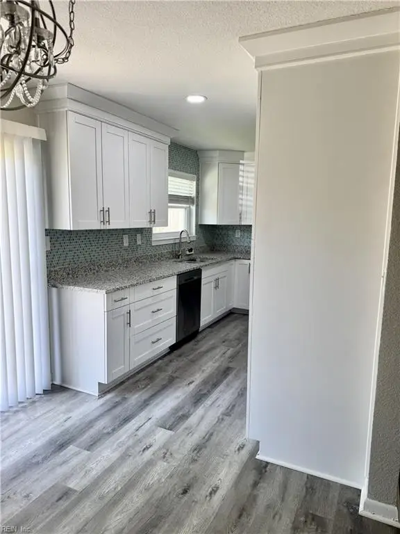 4869 Klamath Road, Virginia Beach, VA 23462 - #2