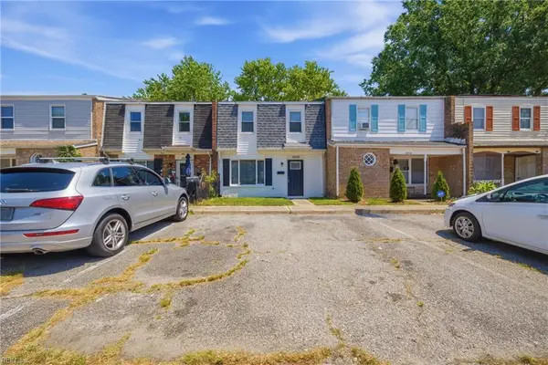 3220 Wimbledon Way, Virginia Beach, VA 23453