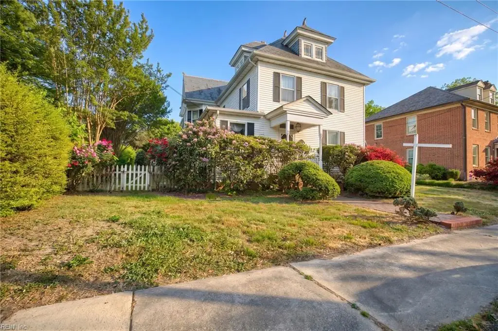 210 Watling Street, Urbanna, VA 23175 - #1