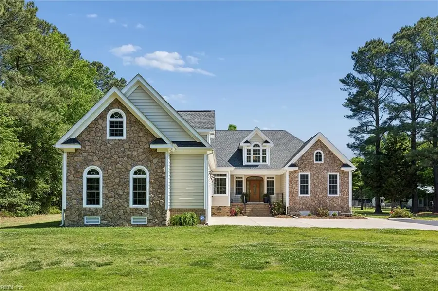 38 Forrest Road, Poquoson, VA 23662 - #2