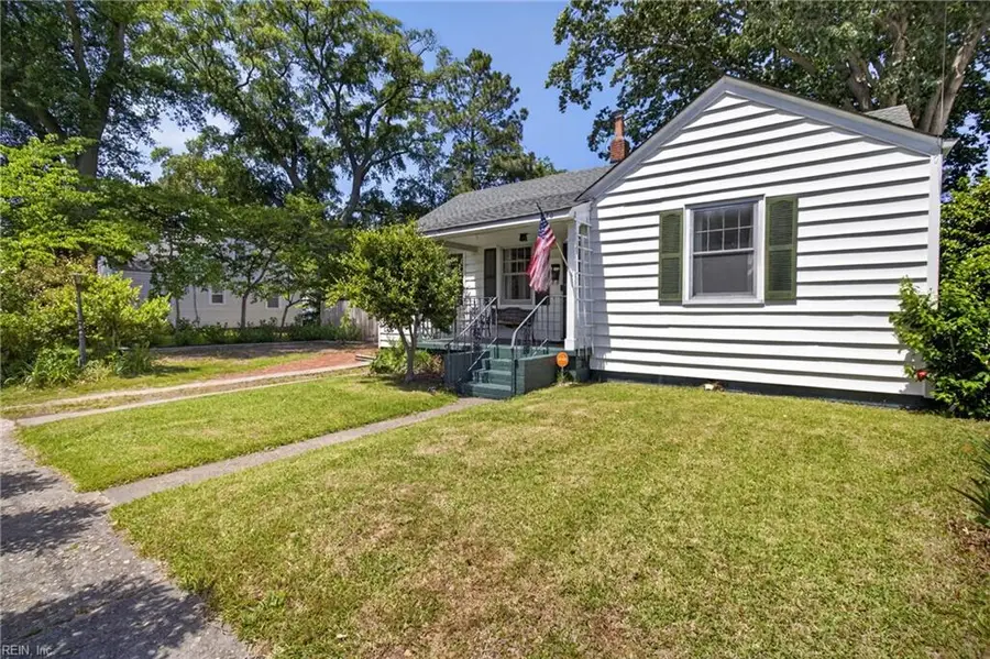 170 W Randall Avenue, Norfolk, VA 23503 - #3